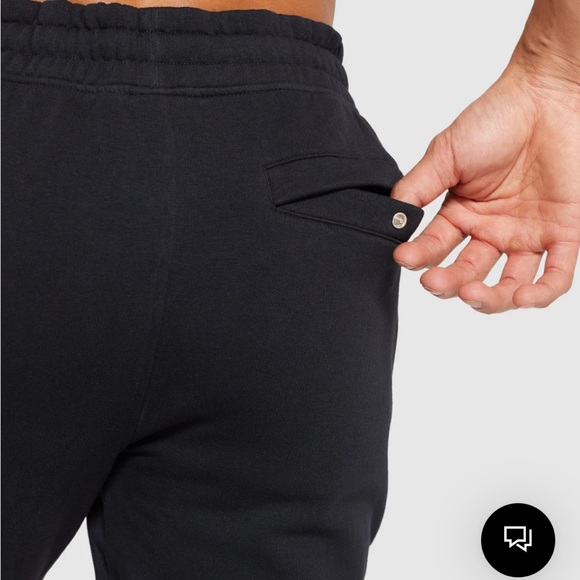 GYMSHARK men’s crest joggers - Picture 3 of 8